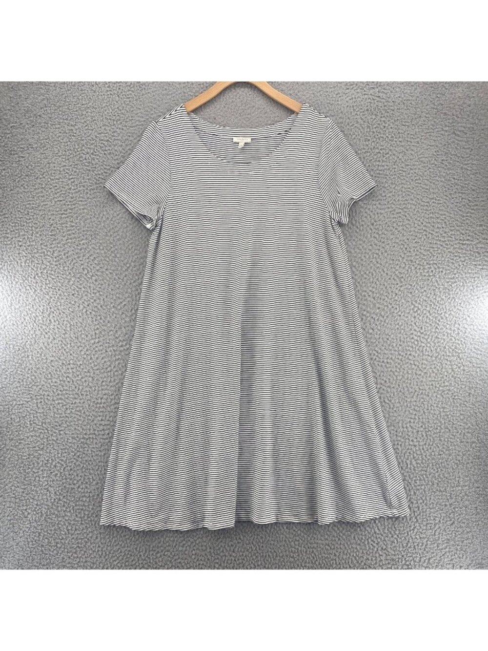Talbots Dress Womens Large White Black Striped T Shirt Swing Mini Short Sleeve